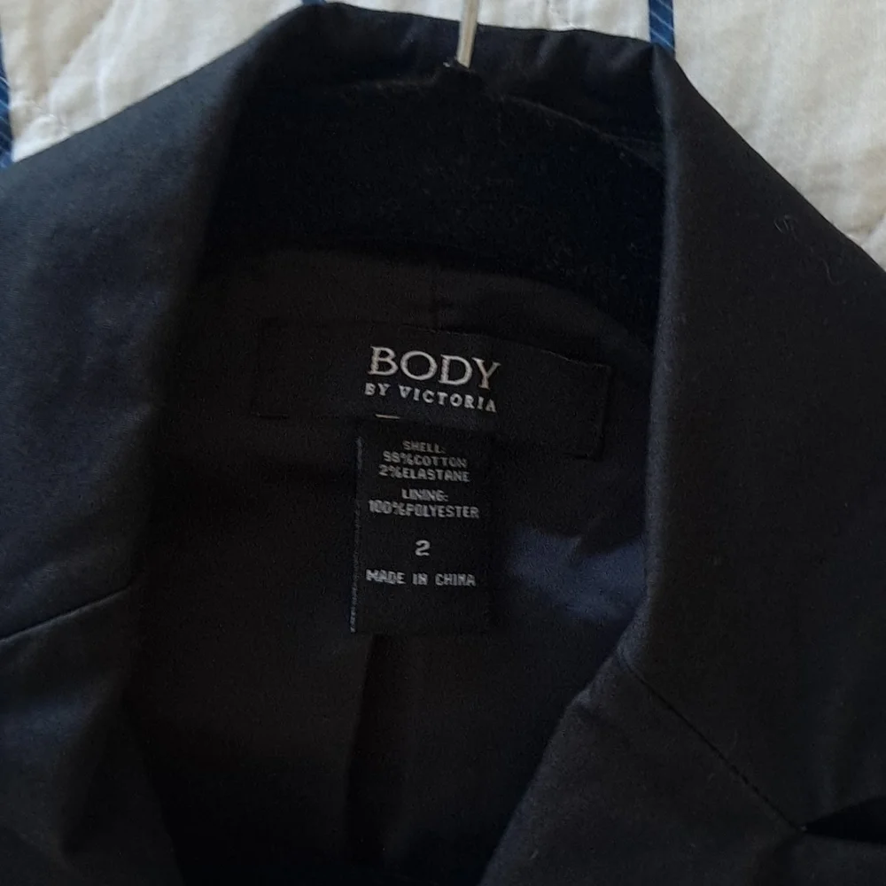 Jacket - Picture 5 of 8